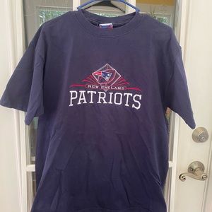 Vintage Embroidered New England Patriots Shirt